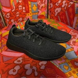 Natural Black Womens Wool Runners Allbirds Size 9 Like New